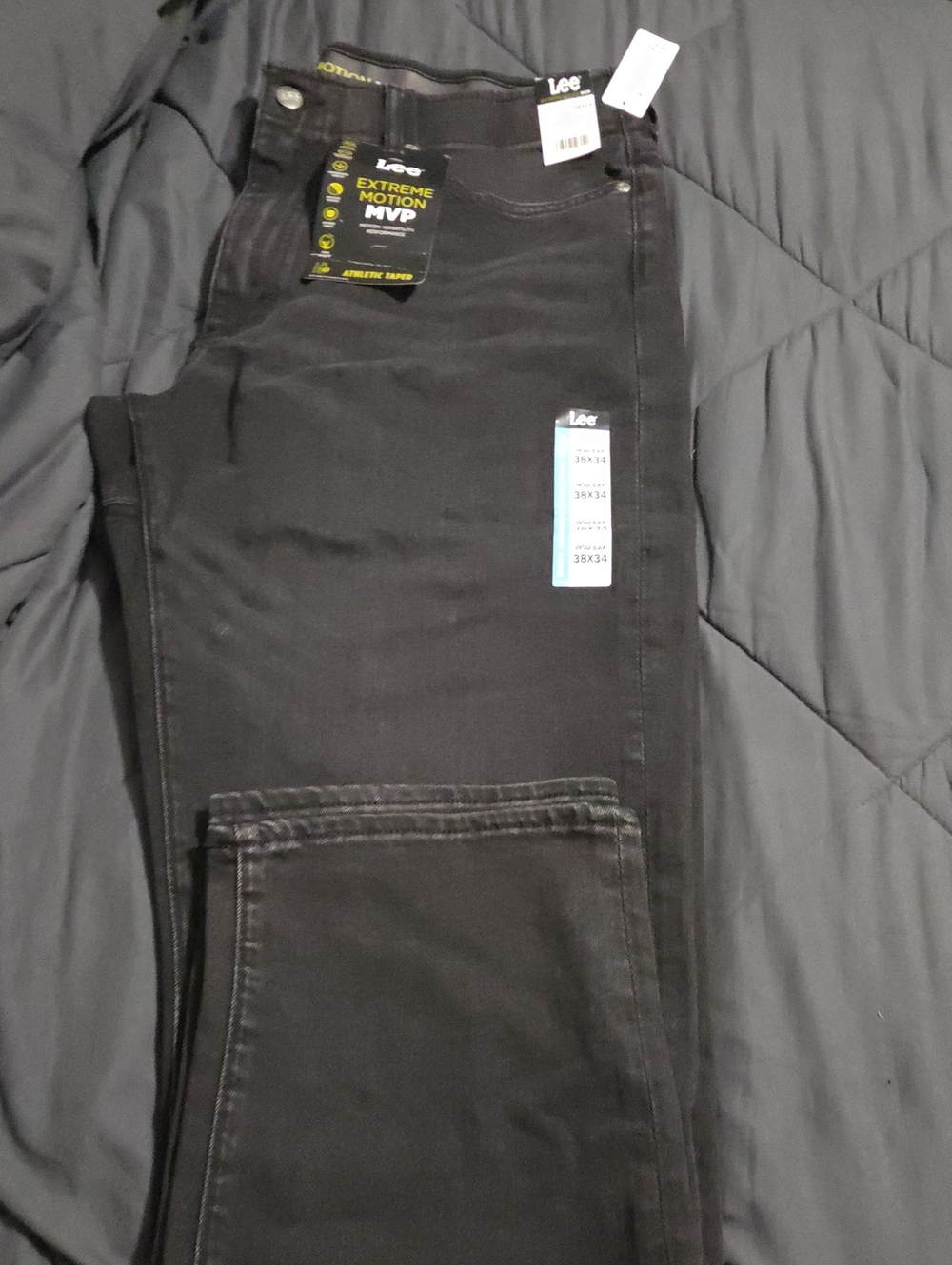 Lee Men's Cargo Pants in Black with MVP Stretch